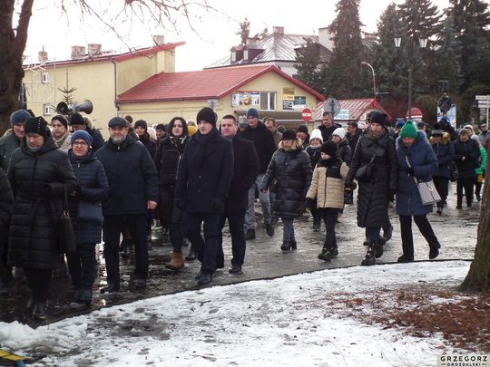 Orszak Trzech Króli z parafii pw. Świętego Franciszka Ksawerego [GALERIA ZDJĘĆ]