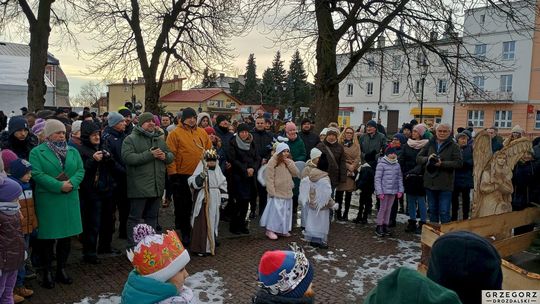Orszak Trzech Króli z parafii pw. Świętego Franciszka Ksawerego [GALERIA ZDJĘĆ]