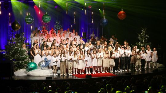 Chełm. KONCERT KOLĘD I PASTORAŁEK "POKÓJ NA ZIEMI" [GALERIA ZDJĘĆ]