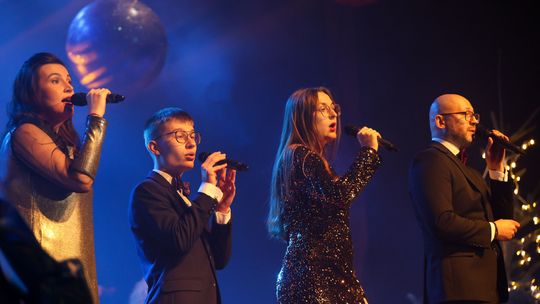 Chełm. KONCERT KOLĘD I PASTORAŁEK "POKÓJ NA ZIEMI" [GALERIA ZDJĘĆ]