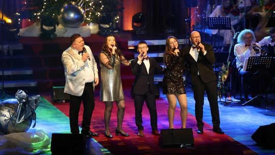 Chełm. KONCERT KOLĘD I PASTORAŁEK "POKÓJ NA ZIEMI" [GALERIA ZDJĘĆ]