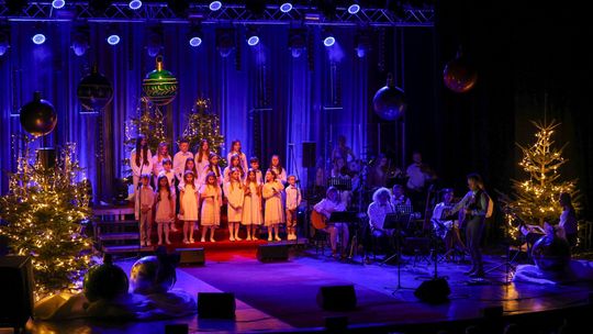 Chełm. KONCERT KOLĘD I PASTORAŁEK "POKÓJ NA ZIEMI" [GALERIA ZDJĘĆ]
