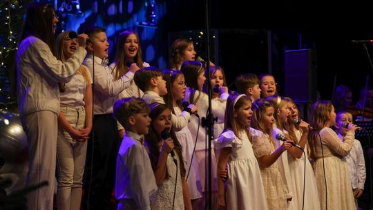 Chełm. KONCERT KOLĘD I PASTORAŁEK "POKÓJ NA ZIEMI" [GALERIA ZDJĘĆ]