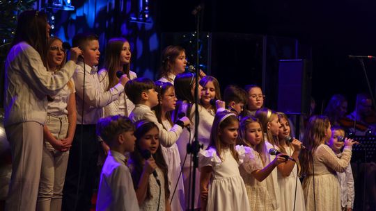 Chełm. KONCERT KOLĘD I PASTORAŁEK "POKÓJ NA ZIEMI" [GALERIA ZDJĘĆ]