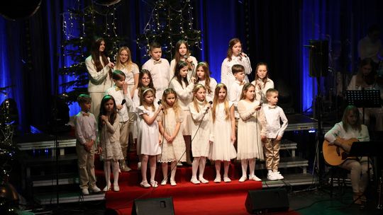 Chełm. KONCERT KOLĘD I PASTORAŁEK "POKÓJ NA ZIEMI" [GALERIA ZDJĘĆ]