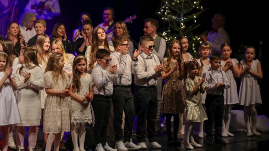 Chełm. KONCERT KOLĘD I PASTORAŁEK "POKÓJ NA ZIEMI" [GALERIA ZDJĘĆ]