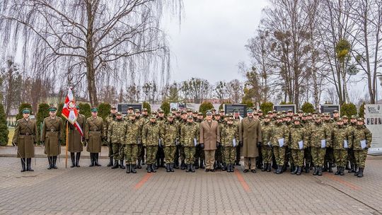 Chełm. Ślubowanie nowo przyjętych funkcjonariuszy NOSG [GALERIA ZDJĘĆ]