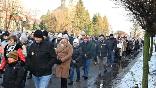 Orszak trzech króli przeszedł ulicami Włodawy [GALERIA ZDJĘĆ]