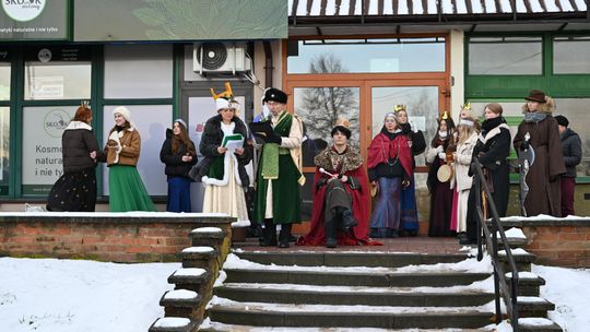 Orszak trzech króli przeszedł ulicami Włodawy [GALERIA ZDJĘĆ]