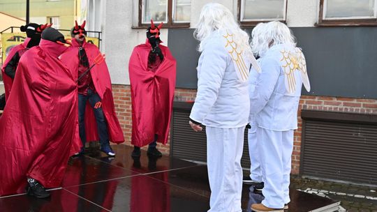 Orszak trzech króli przeszedł ulicami Włodawy [GALERIA ZDJĘĆ]