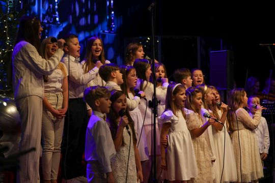 Chełm. KONCERT KOLĘD I PASTORAŁEK "POKÓJ NA ZIEMI" [GALERIA ZDJĘĆ]