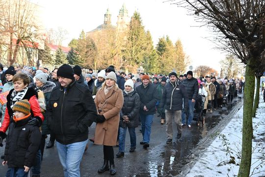 Orszak trzech króli przeszedł ulicami Włodawy [GALERIA ZDJĘĆ]