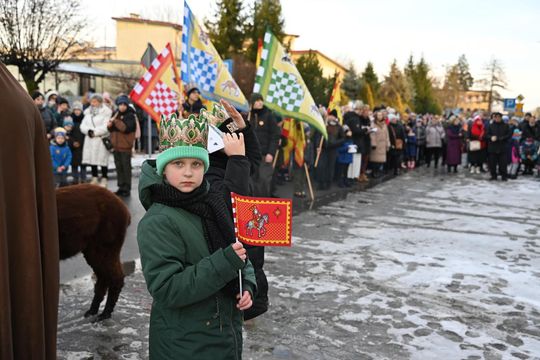 Orszak trzech króli przeszedł ulicami Włodawy [GALERIA ZDJĘĆ]