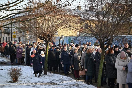 Orszak trzech króli przeszedł ulicami Włodawy [GALERIA ZDJĘĆ]