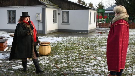 Gm. Rejowiec Fabryczny. Uliczkami Pawłowa przeszedł Orszak Trzech Króli [GALERIA ZDJĘĆ]