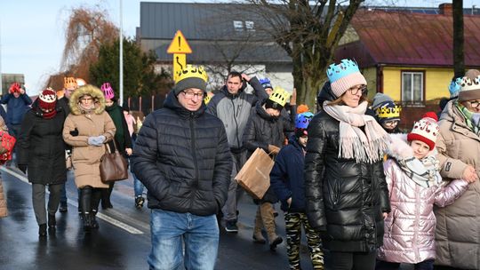 Gm. Rejowiec Fabryczny. Uliczkami Pawłowa przeszedł Orszak Trzech Króli [GALERIA ZDJĘĆ]