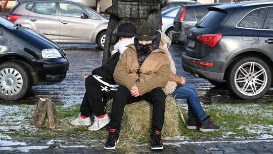 Gm. Rejowiec Fabryczny. Uliczkami Pawłowa przeszedł Orszak Trzech Króli [GALERIA ZDJĘĆ]