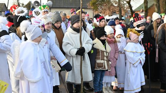 Gm. Rejowiec Fabryczny. Uliczkami Pawłowa przeszedł Orszak Trzech Króli [GALERIA ZDJĘĆ]