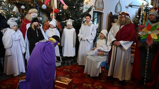 Gm. Rejowiec Fabryczny. Uliczkami Pawłowa przeszedł Orszak Trzech Króli [GALERIA ZDJĘĆ]