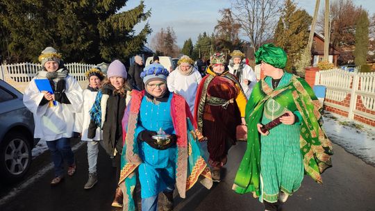 Gmina Hanna. Orszak Trzech Króli A.D. 2025 w Dołhobrodach [GALERIA ZDJĘĆ]