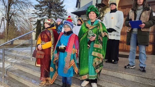 Gmina Hanna. Orszak Trzech Króli A.D. 2025 w Dołhobrodach [GALERIA ZDJĘĆ]