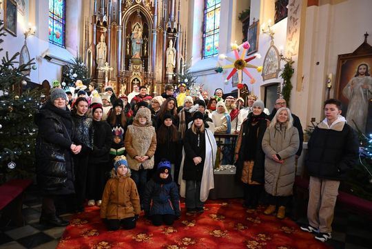 Gm. Rejowiec Fabryczny. Uliczkami Pawłowa przeszedł Orszak Trzech Króli [GALERIA ZDJĘĆ]