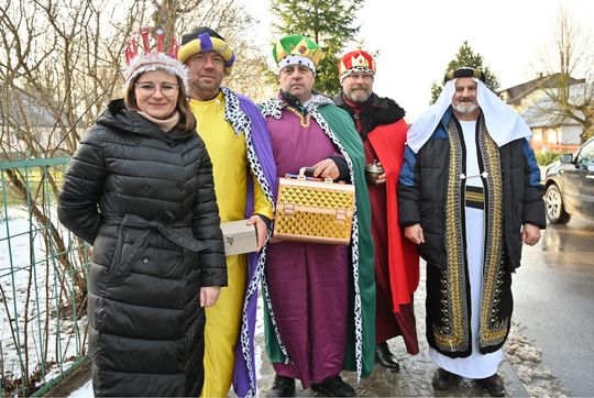 Gm. Rejowiec Fabryczny. Uliczkami Pawłowa przeszedł Orszak Trzech Króli [GALERIA ZDJĘĆ]