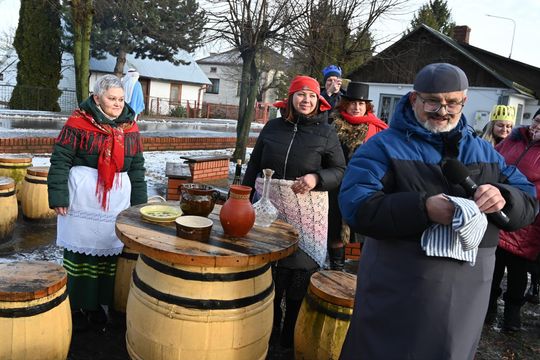 Gm. Rejowiec Fabryczny. Uliczkami Pawłowa przeszedł Orszak Trzech Króli [GALERIA ZDJĘĆ]