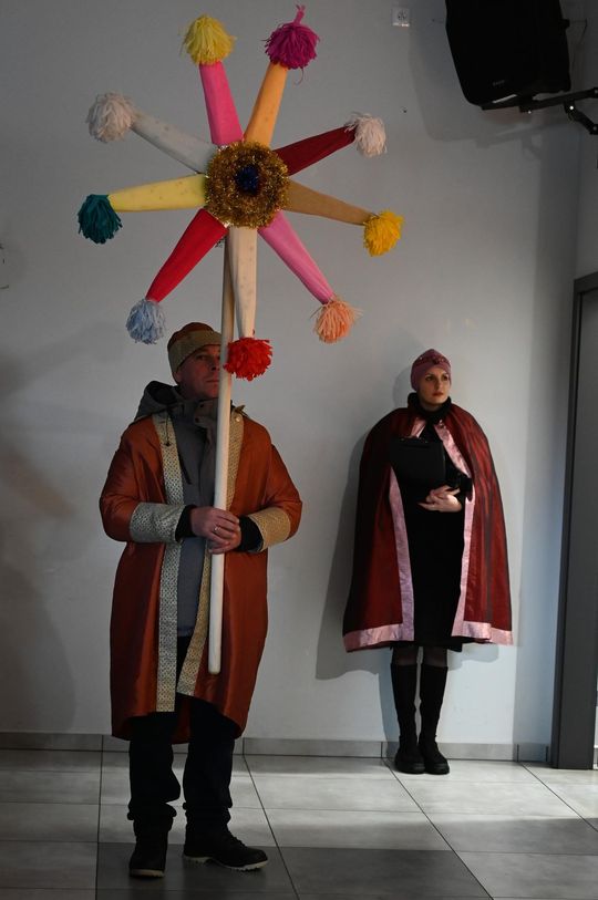 Gm. Rejowiec Fabryczny. Uliczkami Pawłowa przeszedł Orszak Trzech Króli [GALERIA ZDJĘĆ]