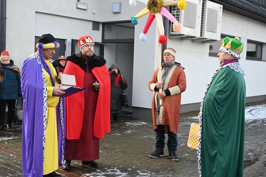 Gm. Rejowiec Fabryczny. Uliczkami Pawłowa przeszedł Orszak Trzech Króli [GALERIA ZDJĘĆ]