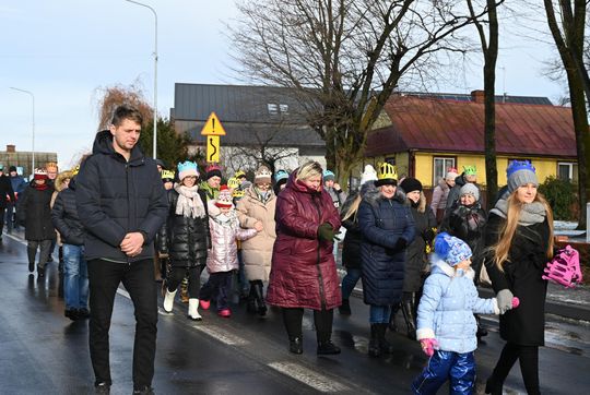 Gm. Rejowiec Fabryczny. Uliczkami Pawłowa przeszedł Orszak Trzech Króli [GALERIA ZDJĘĆ]