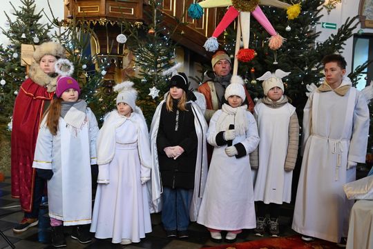 Gm. Rejowiec Fabryczny. Uliczkami Pawłowa przeszedł Orszak Trzech Króli [GALERIA ZDJĘĆ]