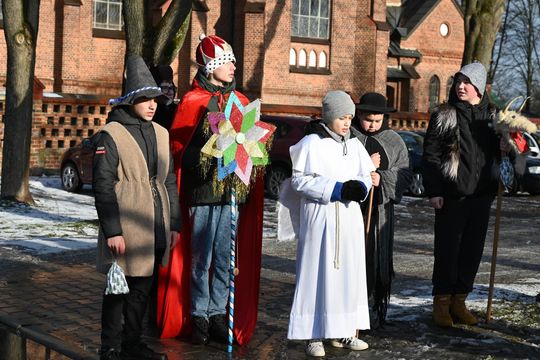 Gm. Rejowiec Fabryczny. Uliczkami Pawłowa przeszedł Orszak Trzech Króli [GALERIA ZDJĘĆ]
