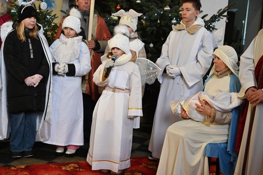 Gm. Rejowiec Fabryczny. Uliczkami Pawłowa przeszedł Orszak Trzech Króli [GALERIA ZDJĘĆ]