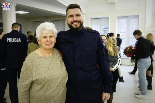 100 nowych policjantów zasiliło lubelski garnizon policji [GALERIA ZDJĘĆ]