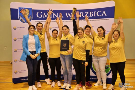 Powiatowy Turniej Piłki Siatkowej o Puchar Wójta Gminy Wierzbica [GALERIA ZDJĘĆ]
