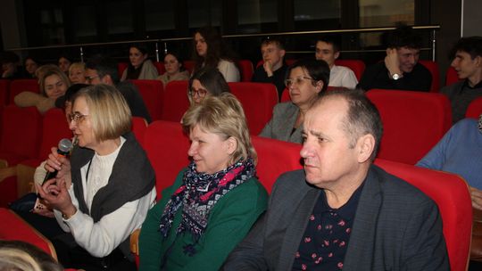 Chełm. Spotkanie autorskie. Prezydent Jakub Banaszek rozmawiał z Mateuszem Grzeszczukiem [GALERIA ZDJĘĆ]