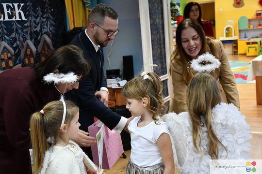 Międzyprzedszkolny Przegląd Kolęd i Pastorałek Międzyprzedszkolny Przegląd Kolęd i Pastorałek