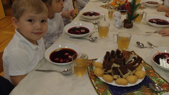 Chełm. Rodzinnie i świątecznie w Przedszkolu Miejskim nr 12 [GALERIA ZDJĘĆ]