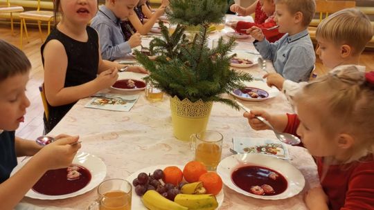 Chełm. Rodzinnie i świątecznie w Przedszkolu Miejskim nr 12 [GALERIA ZDJĘĆ]