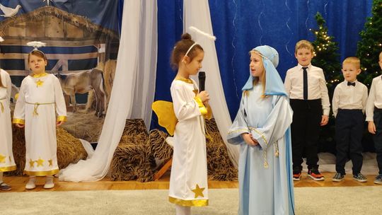 Chełm. Rodzinnie i świątecznie w Przedszkolu Miejskim nr 12 [GALERIA ZDJĘĆ]