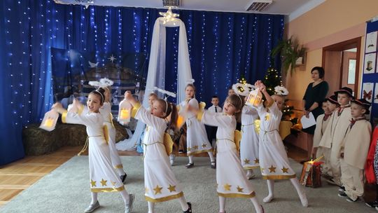 Chełm. Rodzinnie i świątecznie w Przedszkolu Miejskim nr 12 [GALERIA ZDJĘĆ]