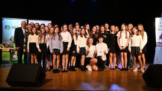 Pow. krasnostawski. XXI Powiatowe Spotkania z Kolędą „Pójdźmy wszyscy do stajenki” [GALERIA ZDJĘĆ]