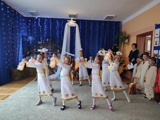 Chełm. Rodzinnie i świątecznie w Przedszkolu Miejskim nr 12 [GALERIA ZDJĘĆ]