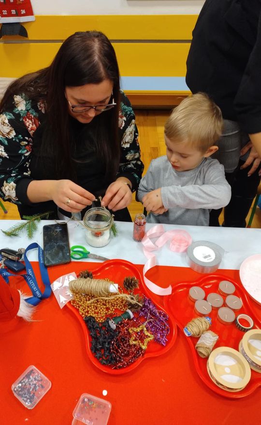 Chełm. Rodzinnie i świątecznie w Przedszkolu Miejskim nr 12 [GALERIA ZDJĘĆ]