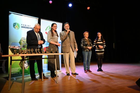 Pow. krasnostawski. XXI Powiatowe Spotkania z Kolędą „Pójdźmy wszyscy do stajenki” [GALERIA ZDJĘĆ]