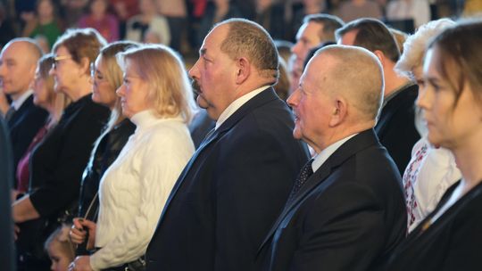 Chełm. Opłatek powiatowy. "Kolędy i Pastorałki na Góralską Nutę" Cz. II [GALERIA ZDJĘĆ]
