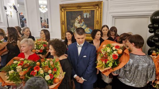 Studniówka IV Liceum Ogólnokształcącego w Chełmie [GALERIA ZDJĘC]