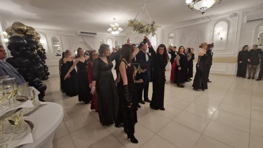 Studniówka IV Liceum Ogólnokształcącego w Chełmie [GALERIA ZDJĘC]