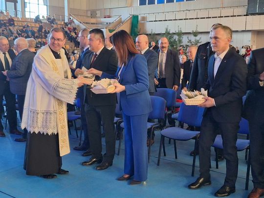 Chełm. Opłatek powiatowy. "Kolędy i Pastorałki na Góralską Nutę" Cz. II [GALERIA ZDJĘĆ]